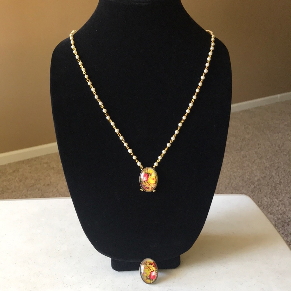 Floral necklace & ring w/pearls